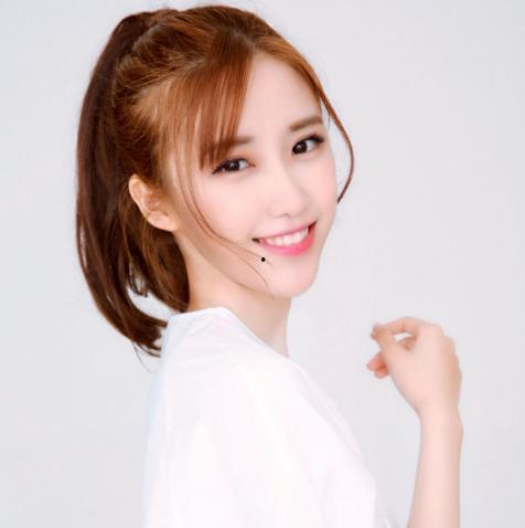 傅彤女演员个人资料,影视圈璀璨新星，多才多艺的青春女神